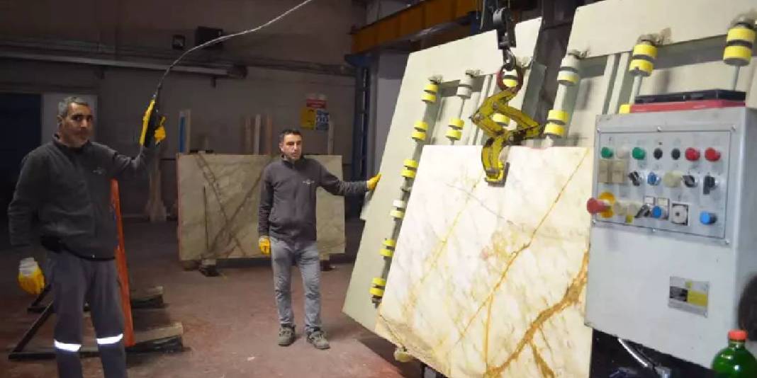 Elazığ’dan çıkarılıyor, tüm dünyaya ihraç ediliyor! Vişne mermeri kendine özgü rengiyle dünya markası haline geldi 1